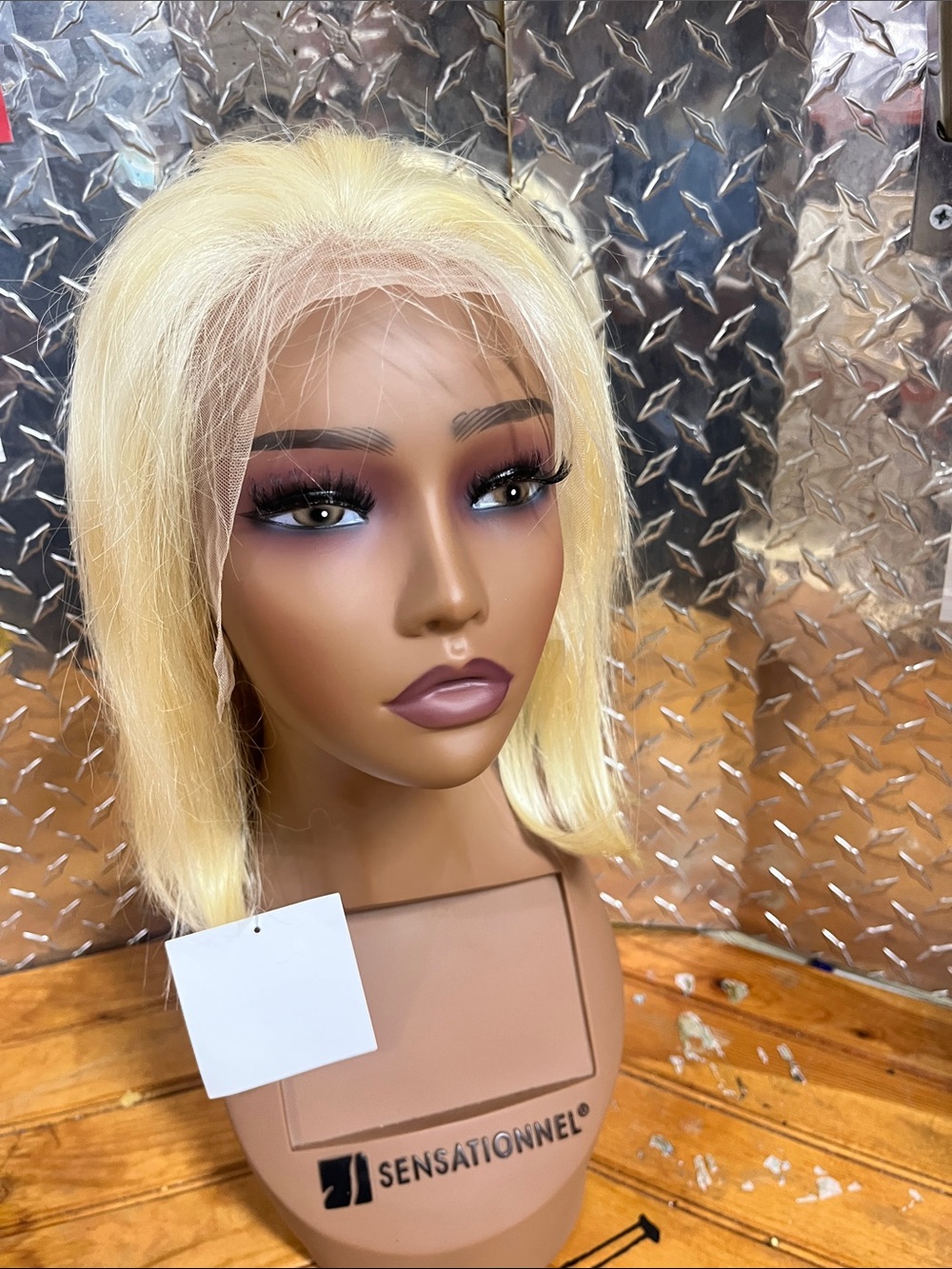 100% human hair 613 blonde 13x4 bob lace 10”